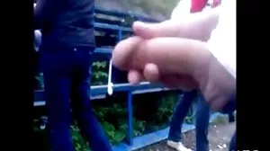 سفید بالوں والی SK camminlar واکر Cums-ایک ٹن!